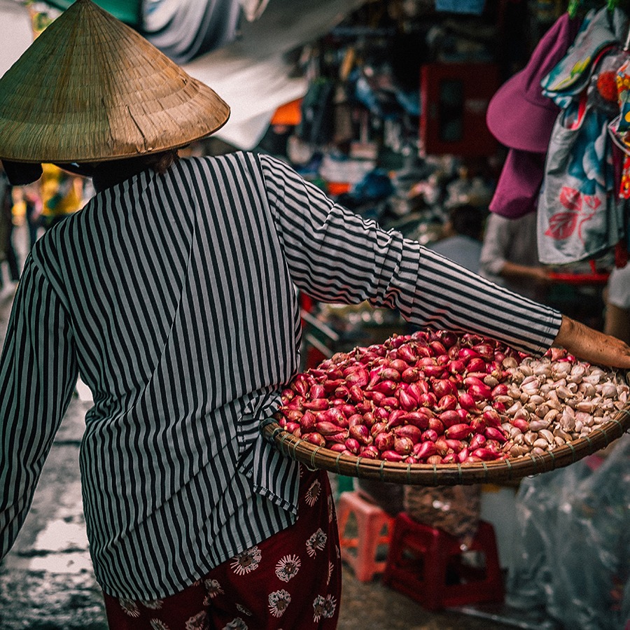 vietnam-market.jpg
